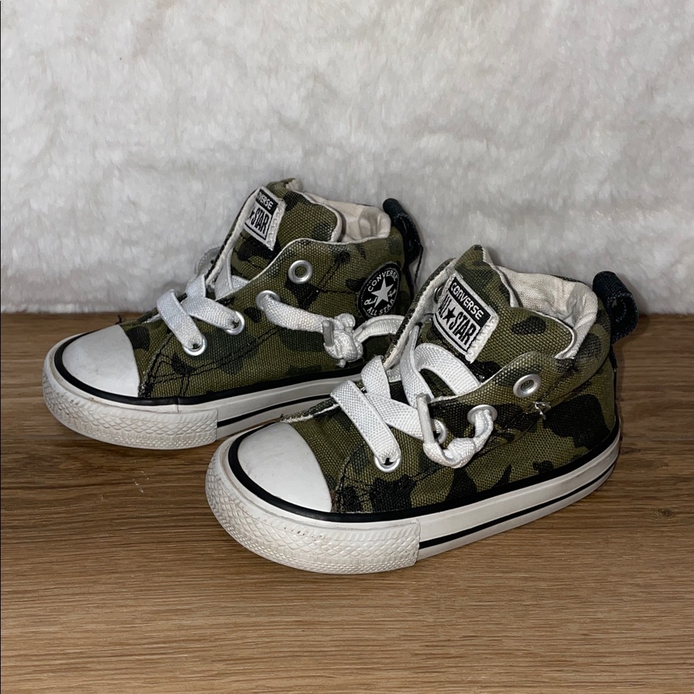 Converse All Star Camouflage High-Top Sneakers Infant Size 5